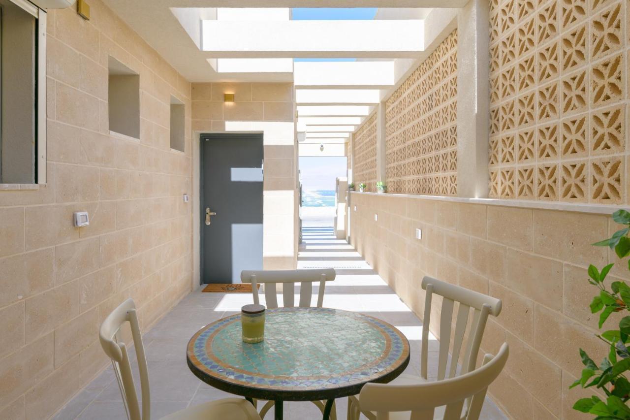 Apartment Princess Of The Dead Sea By Crown *